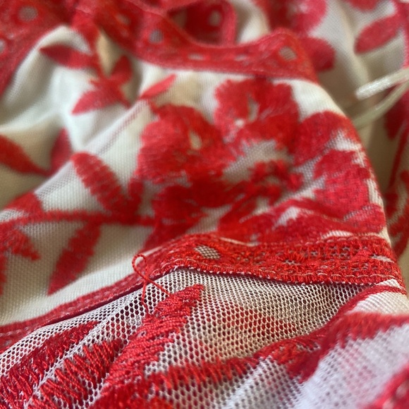 NWOT Floral print mesh romper with lining - Picture 11 of 11